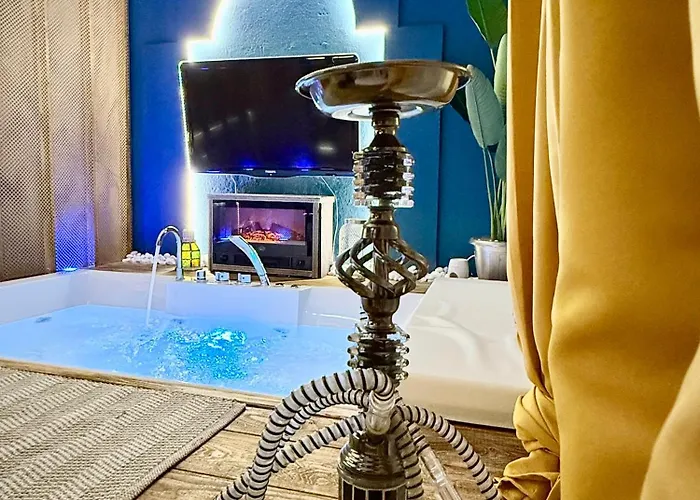 Ama Esclusive Galliera 아파트 *